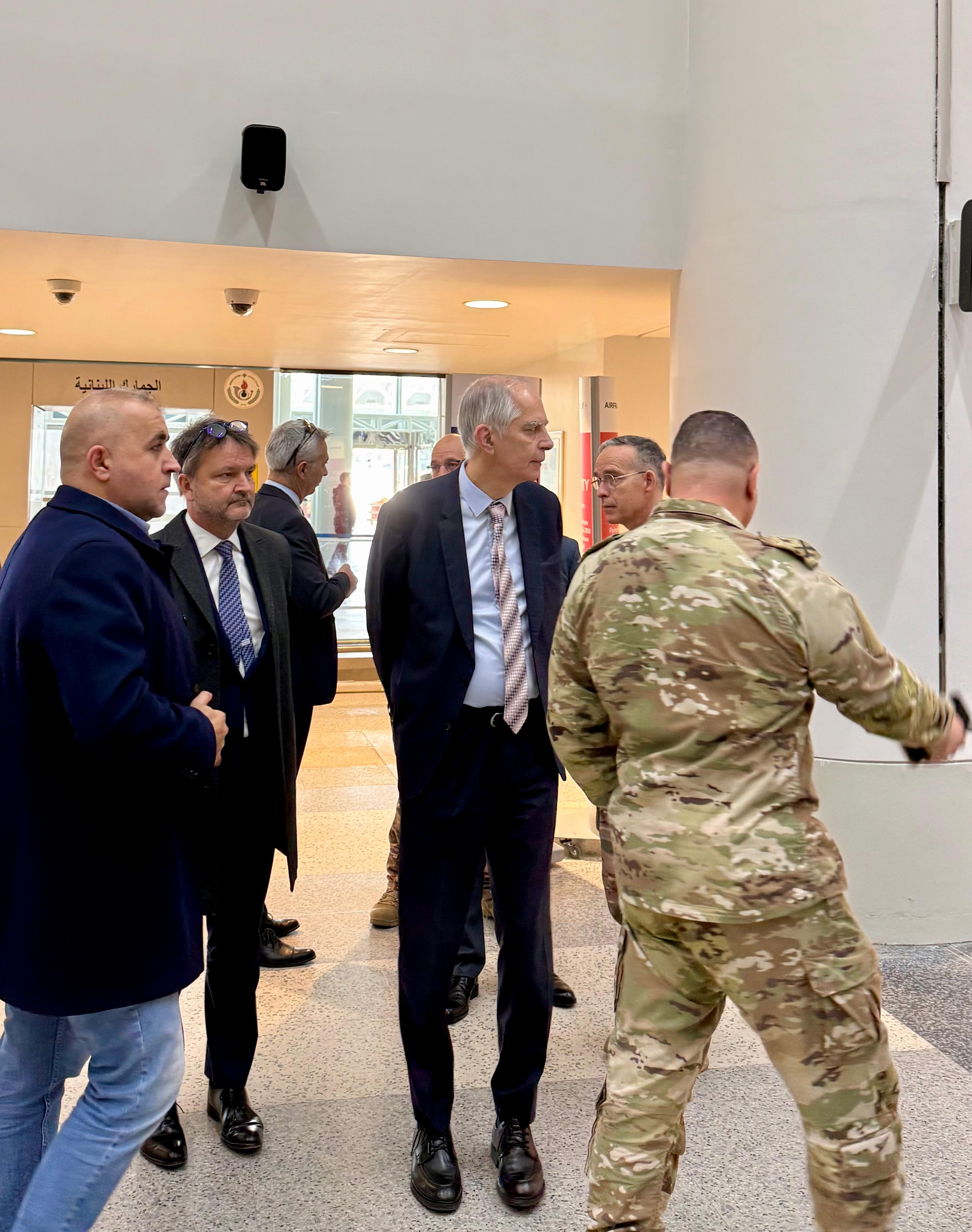 Visite de l'a&eacute;roport de Beyrouth