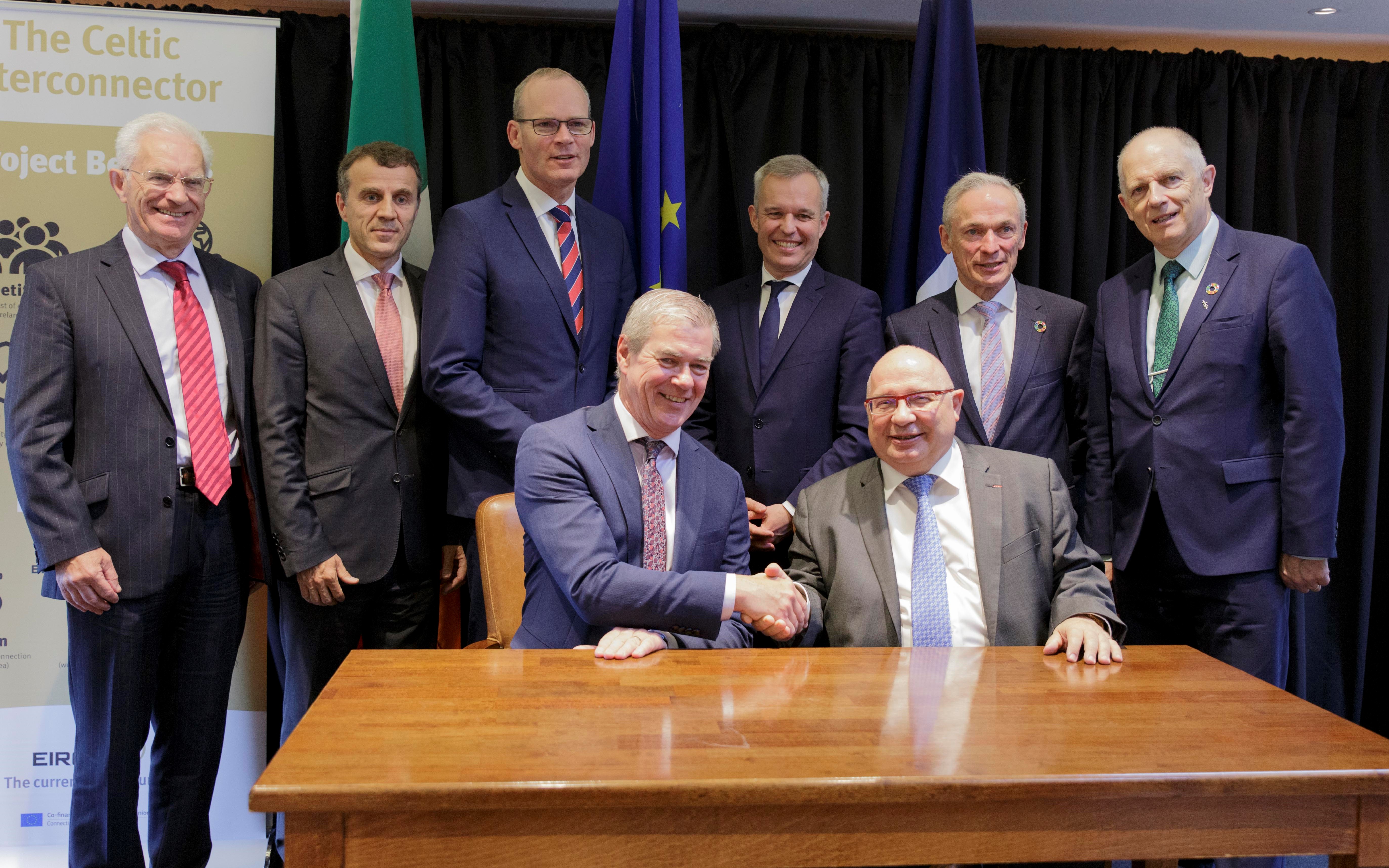 Visite en Irlande du Ministre François de Rugy à l'occasion de la cérémonie de signature de la demande de subvention européenne pour le projet d'interconnexion celtique