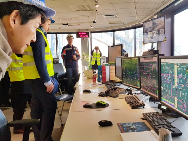 Visite de la chaufferie du réseau de chaleur de Grenoble