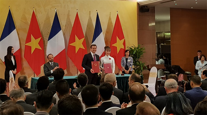 Edouard Philippe au Vietnam