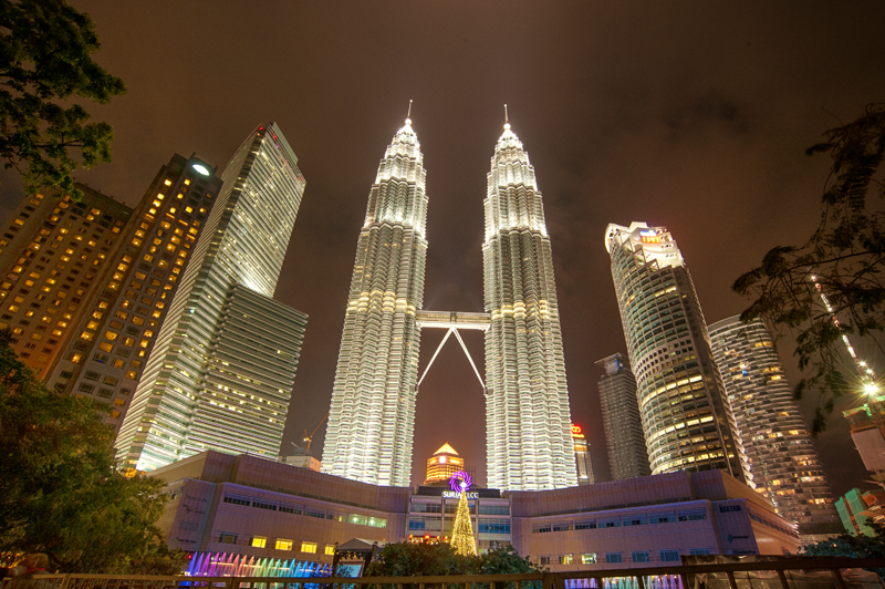 PETRONAS TWIN TOWERS - KUALA LUMPUR