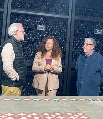 Visite de la cave Atibaia en compagnie de l’œnologue du domaine, Mme Diana Salamé et du propriétaire, M. Jean Massoud