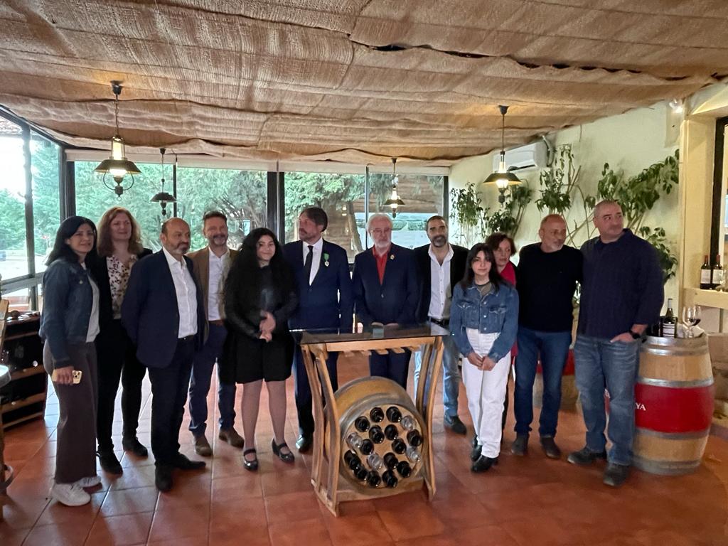 Remise de la médaille du Mérite Agricole avec l'équipe du SER de Beyrouth