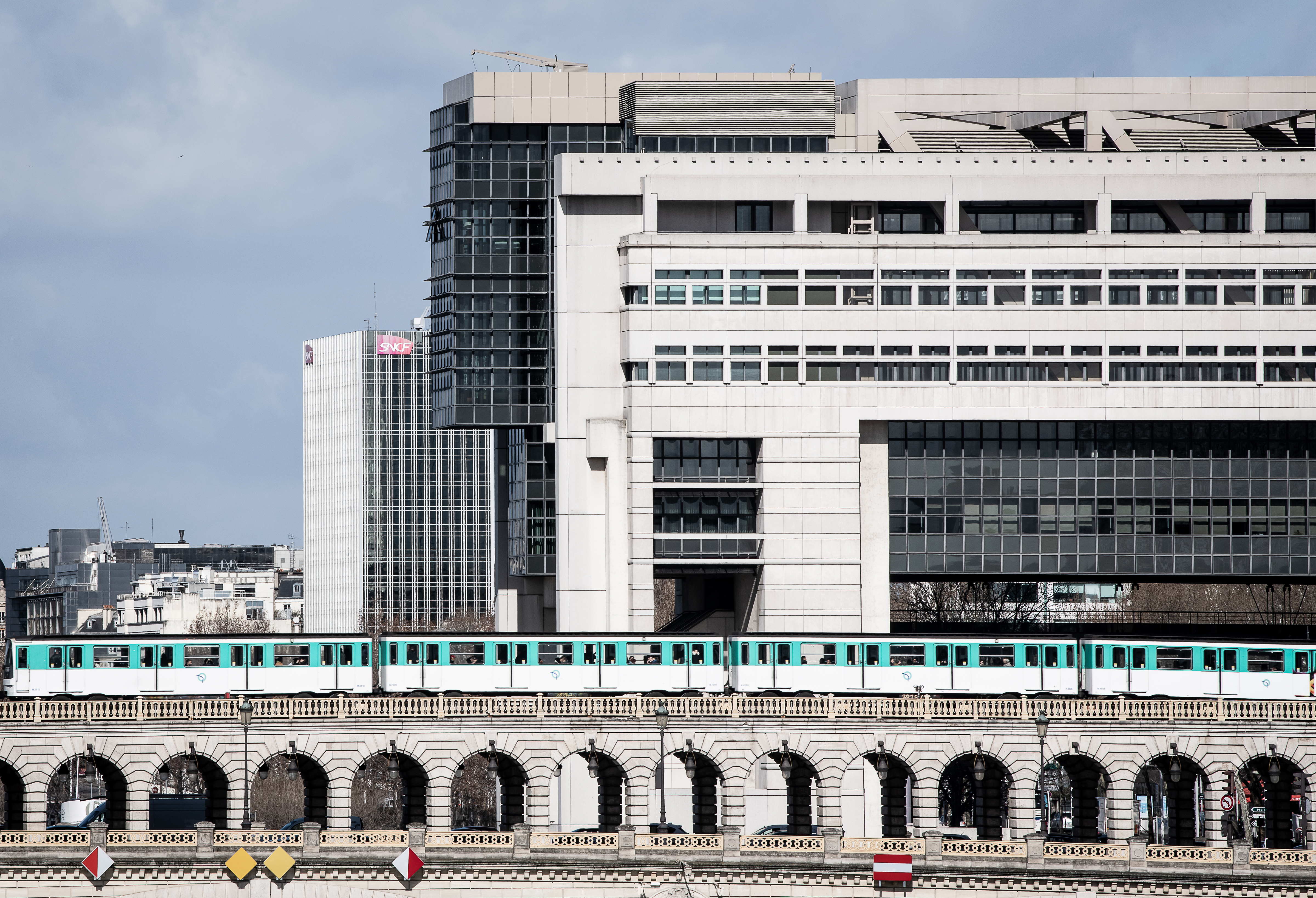 b&acirc;timent de bercy vue de l'ext&eacute;rieur