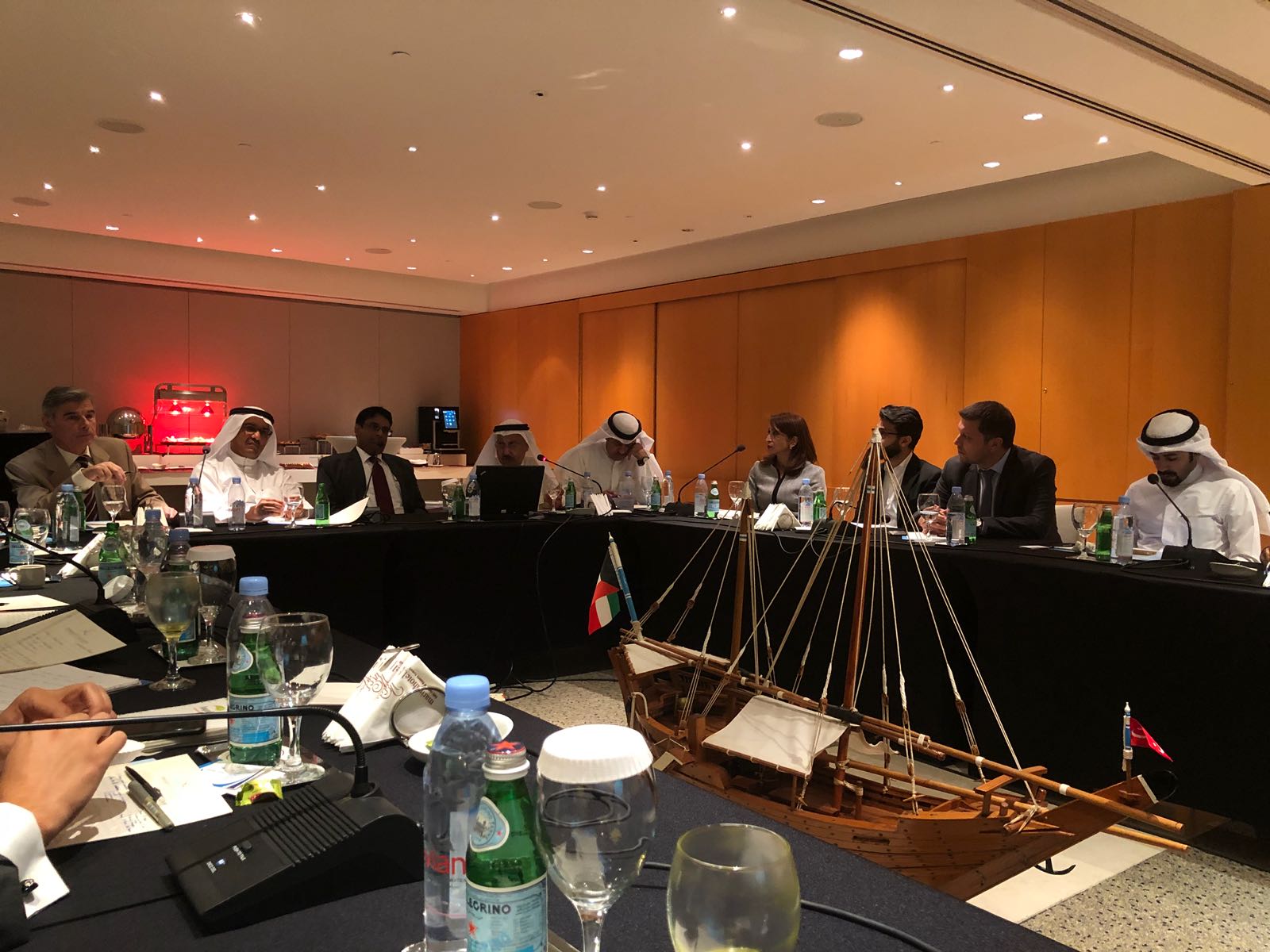 Table-ronde organisé par le SE du Koweït