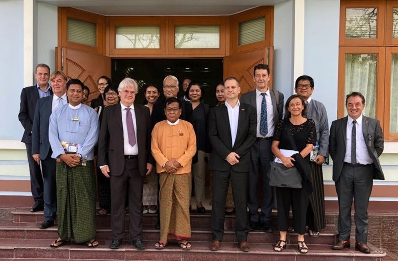 Visite d'une délégation d'entreprises à Mandalay