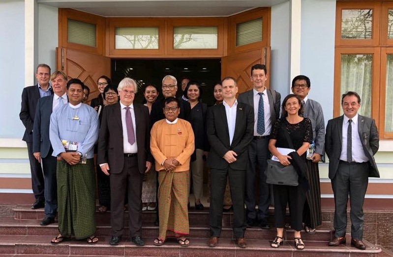 La délégation avec le Chief Minister de Mandalay