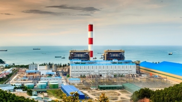 Centrale à charbon Vung Ang 1 au Vietnam. Source : Nhân Dân