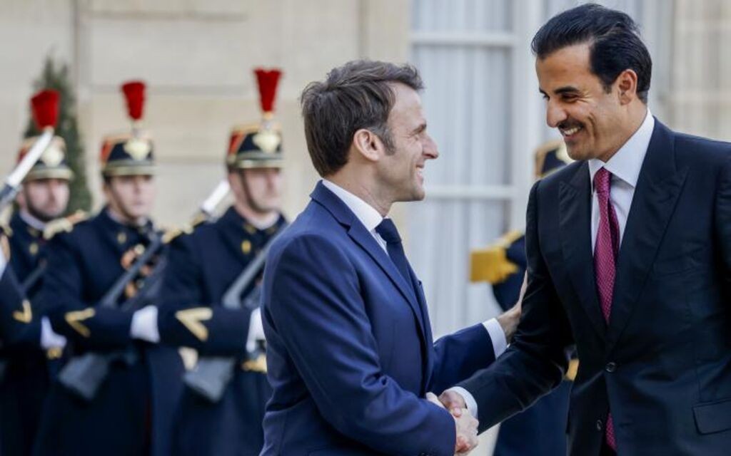 Visite d'Etat de l'Emir du Qatar en France : la promesse d'investir 10 Mds € en France 
