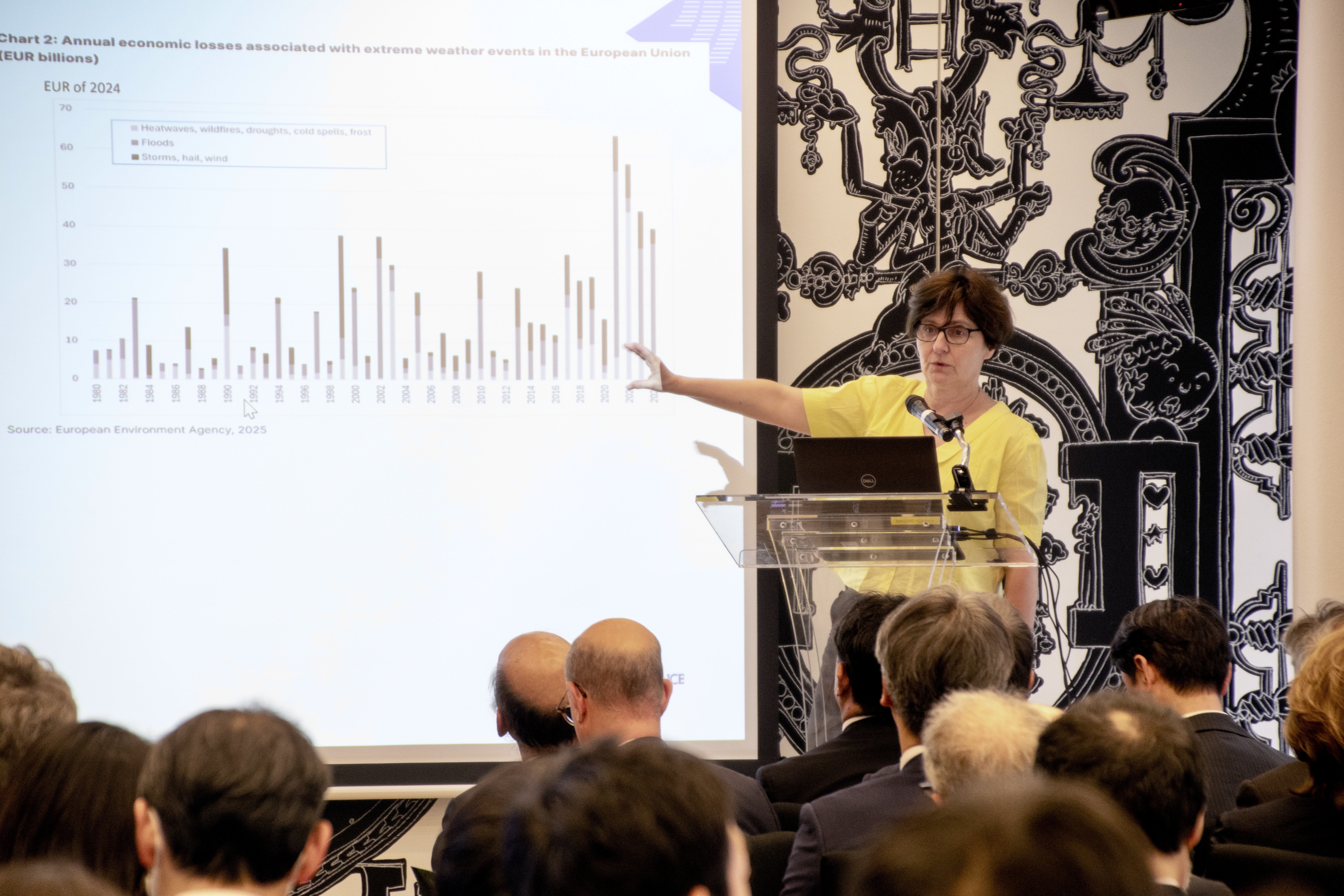 Intervention d'Agn&egrave;s B&eacute;nassy-Qu&eacute;r&eacute;