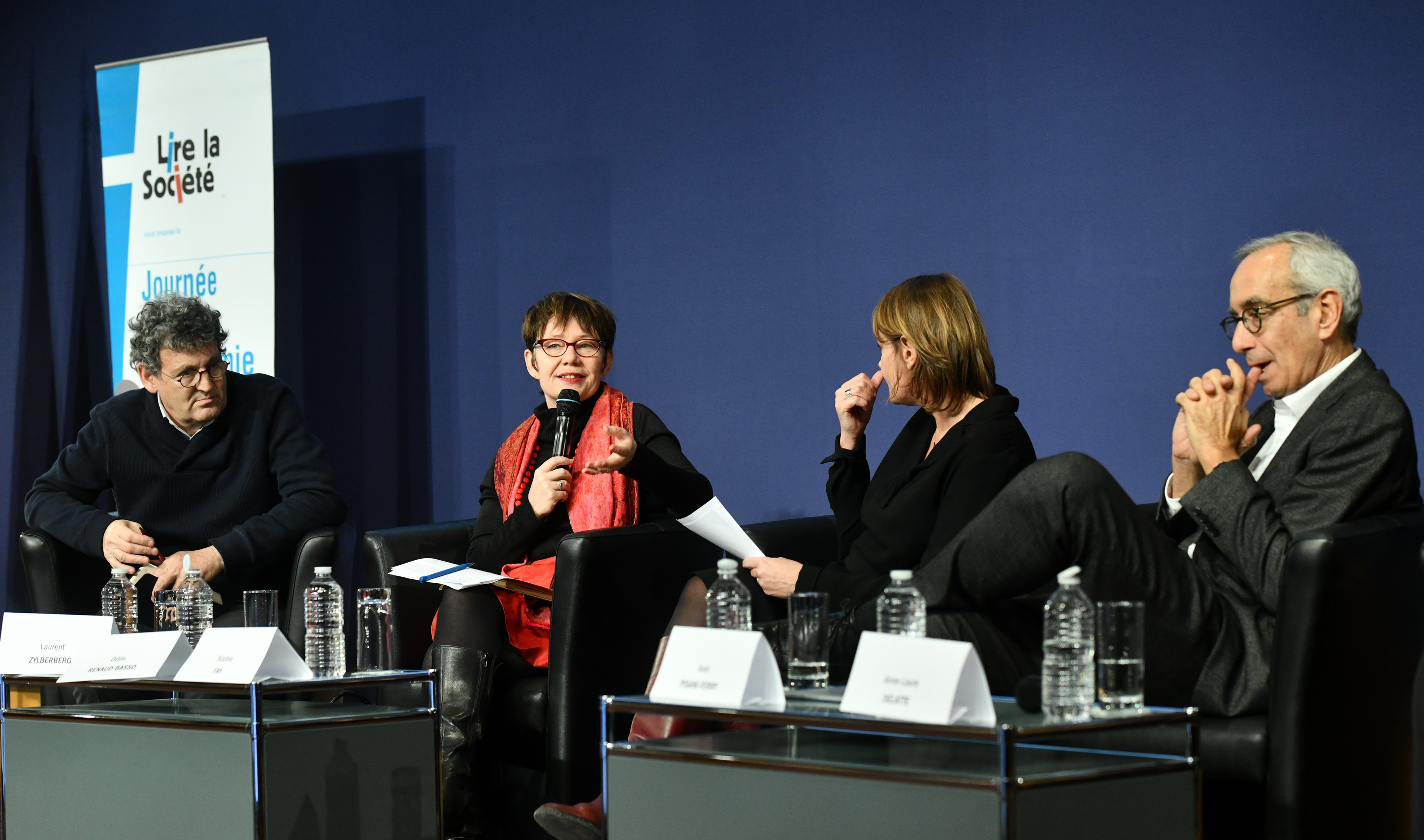 De gauche à droite :  Laurenrt Zylberberg, Odile Renaud-Basso, Sophie Fay et Jean-Pisani Ferry. 