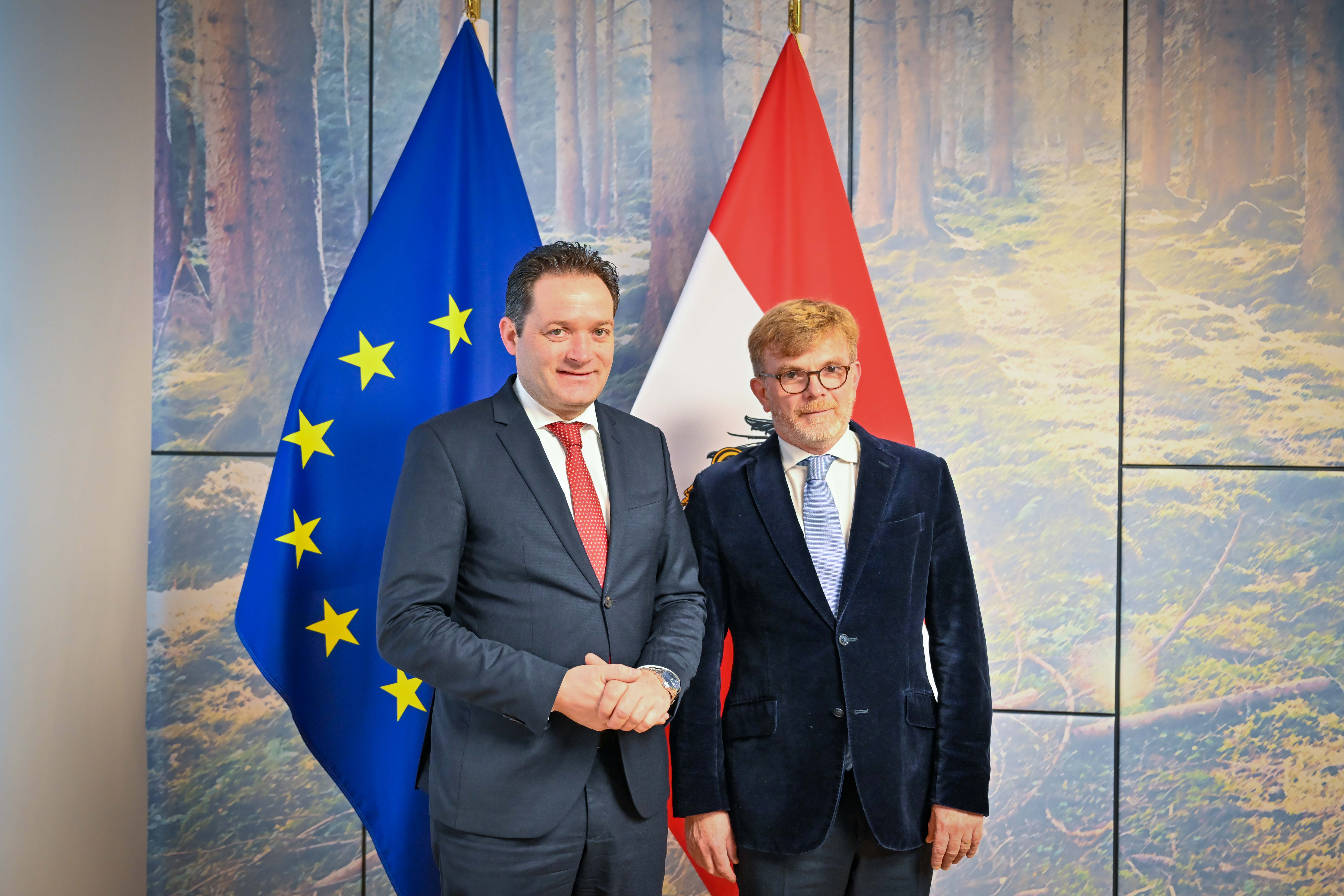 Les ministres Marc Fesneau et Norbert Totschnig, le 2 janvier