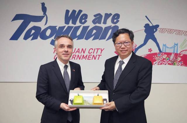 Directeur du BFT avec le Maire de Taoyuan