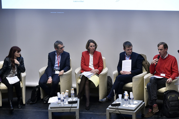 Participants à la table ronde de l’après-midi -  Fabienne Rosenwald, Pierre Cahuc,  Selma Mahfouz, Nicolas Jonas et Luc Behaghel