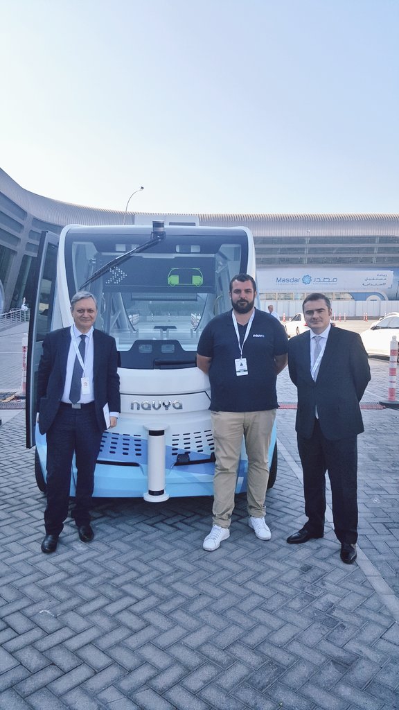 Présentation par Navya du véhicule électrique autonome qui entrera prochainement en service à Masdar City