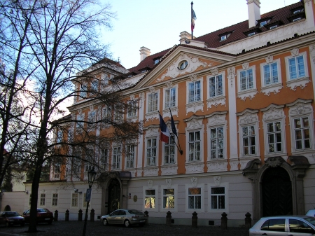 Palais Buqoy, Ambassade de France à Prague 